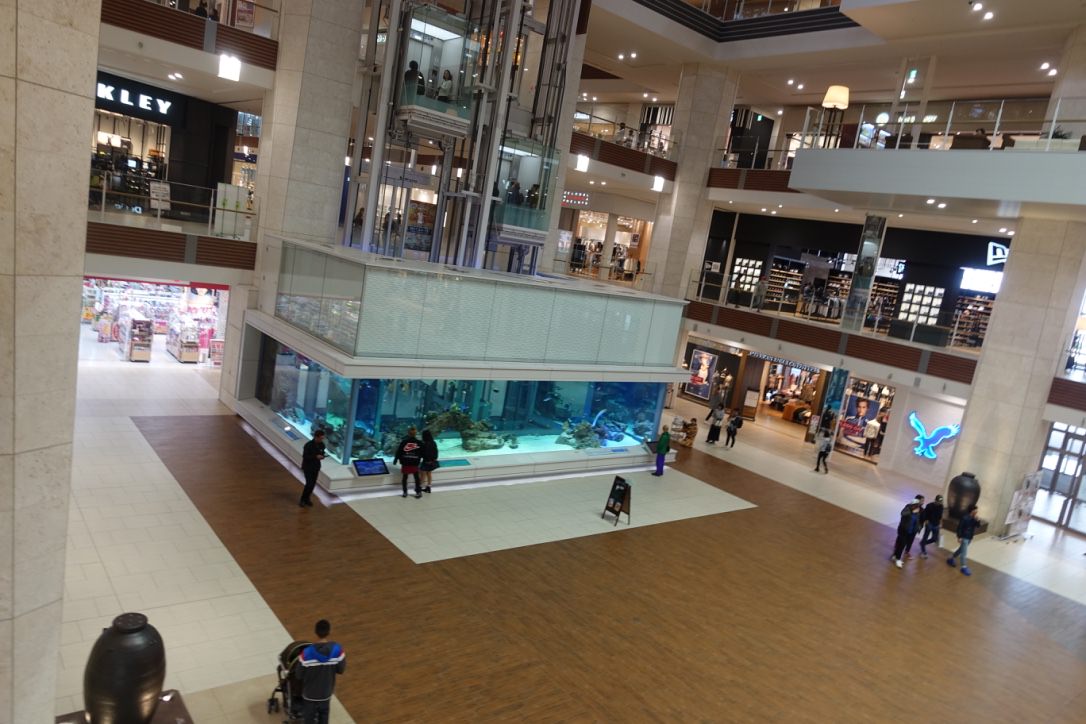 『沖繩必逛』好吃、好買、好好逛，沖繩最大的shopping mall -永旺夢樂城沖繩來客夢